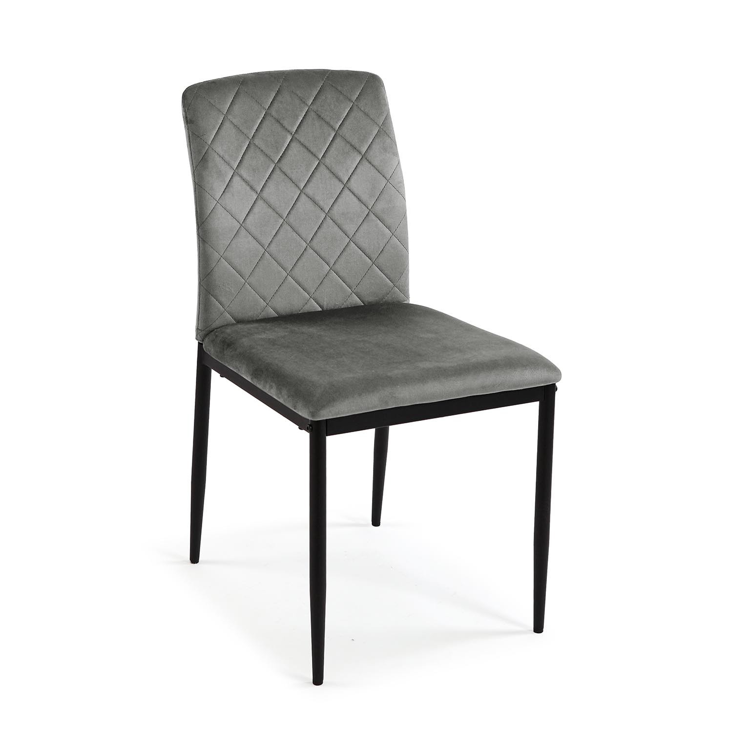 Mesas, sillas y taburetes